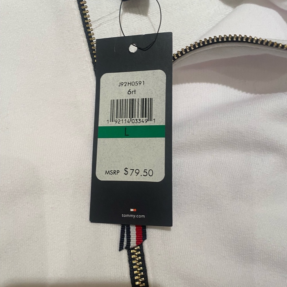 Tommy Hilfiger Quarter Zip/Sweatshirt! With Tags - Picture 2 of 4